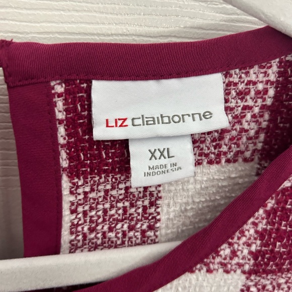 Liz Claiborne Women’s Sleeveless Gingham Tweed Raspberry and White Top - Picture 3 of 6
